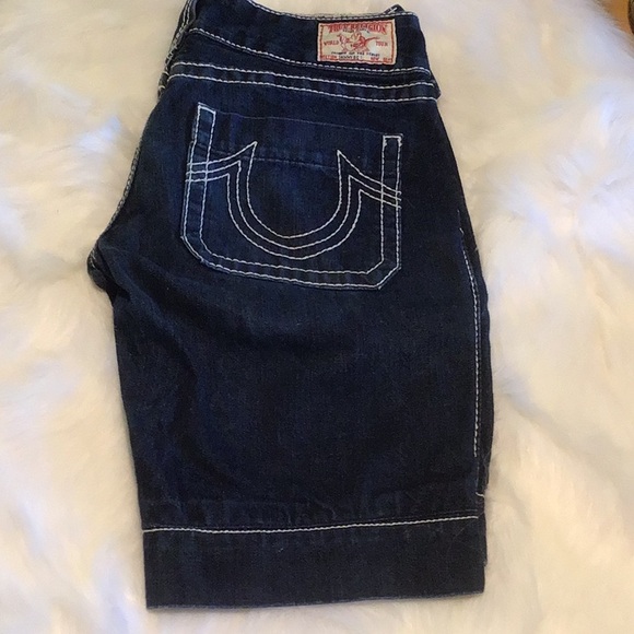 Sammy Big T True Religion Shorts - Picture 5 of 7